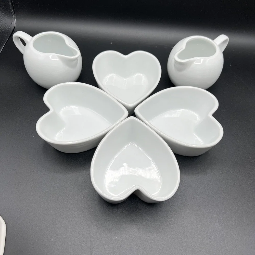 6 BIA Cordon Bleu‎ Creamer White Heart Ramekins Set Baking Dessert Tarts Dish